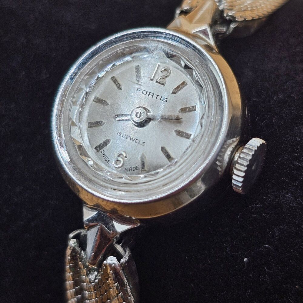 Vintage Fortis 17J Mechanical Ladies Watch On 1/20 10k GF Bracelet For Repair
